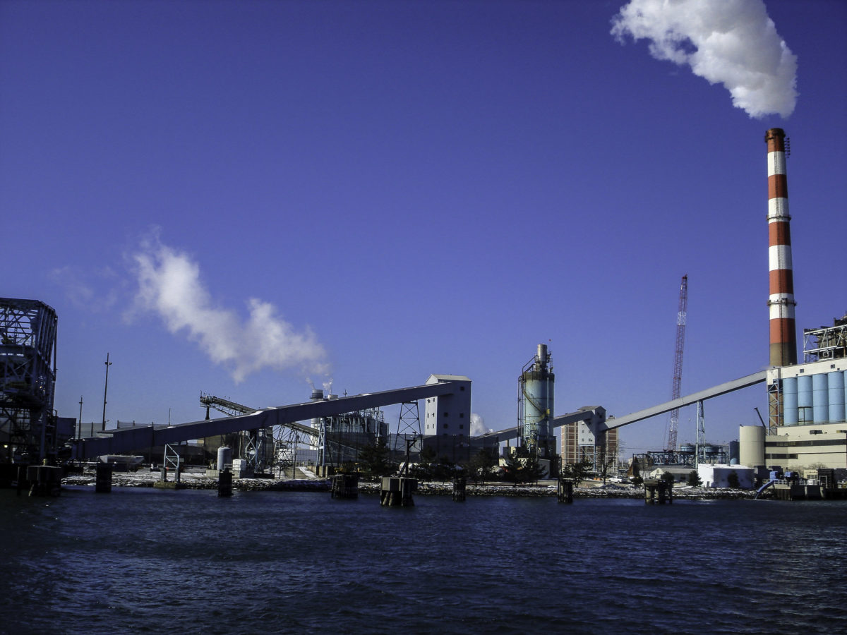 Bridgeport Harbor Station Coal Plant