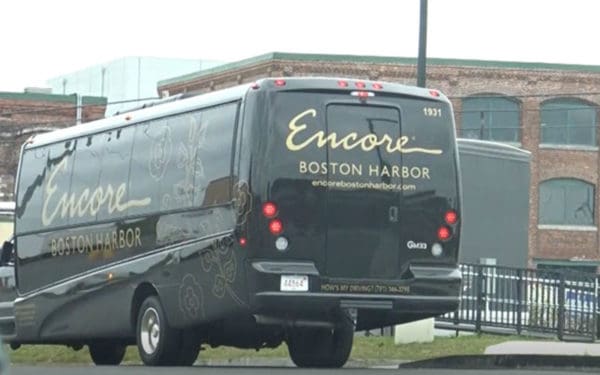 Encore bus idling