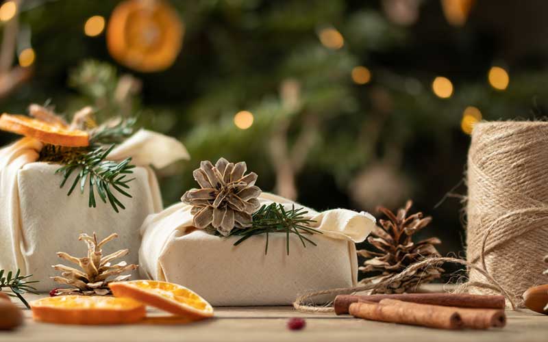 16 Zero Waste Gifts for Your Loved Ones this Holiday Season