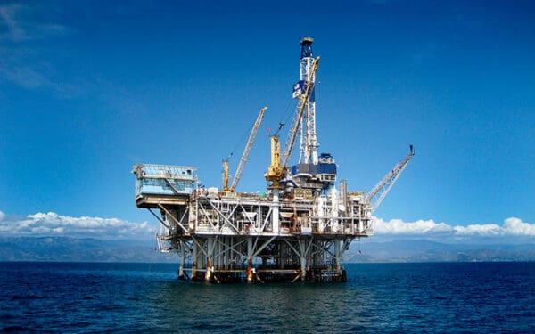 Oil rig sitting on the ocean
